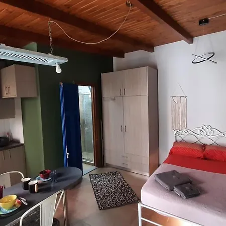Mzee Aleko Studio Apartment Heraklion (Crete)